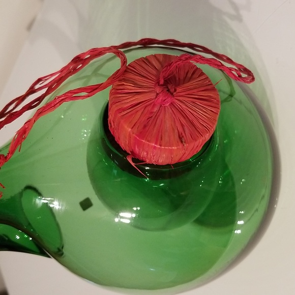 Vintage Italian Blown Glass Decanter with Ice Chamber - Picture 16 of 17